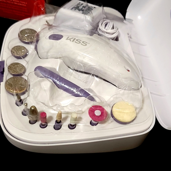 Nail Groomer and File kit - Picture 4 of 5